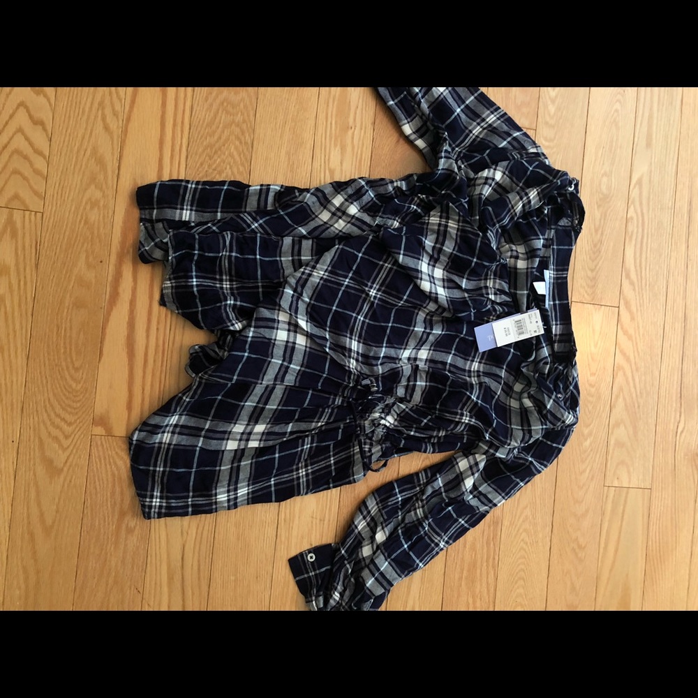 NWT Motherhood maternity flannel size small